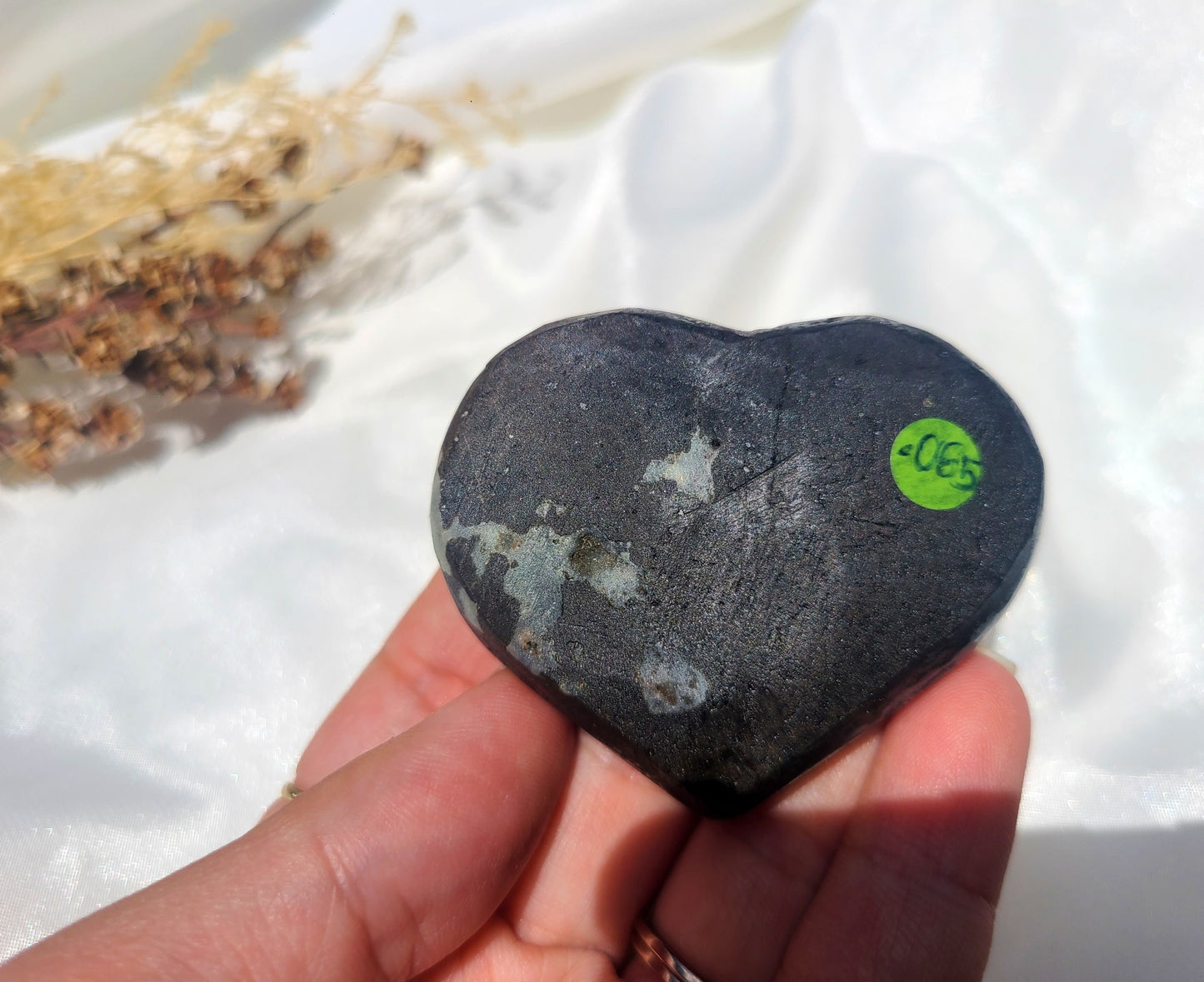 Galaxy Amethyst Heart 01