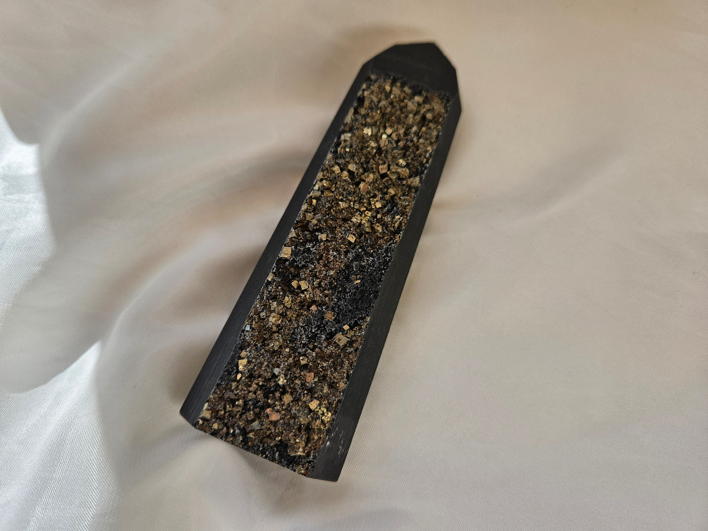 Pyrite and Shungite Tower 01