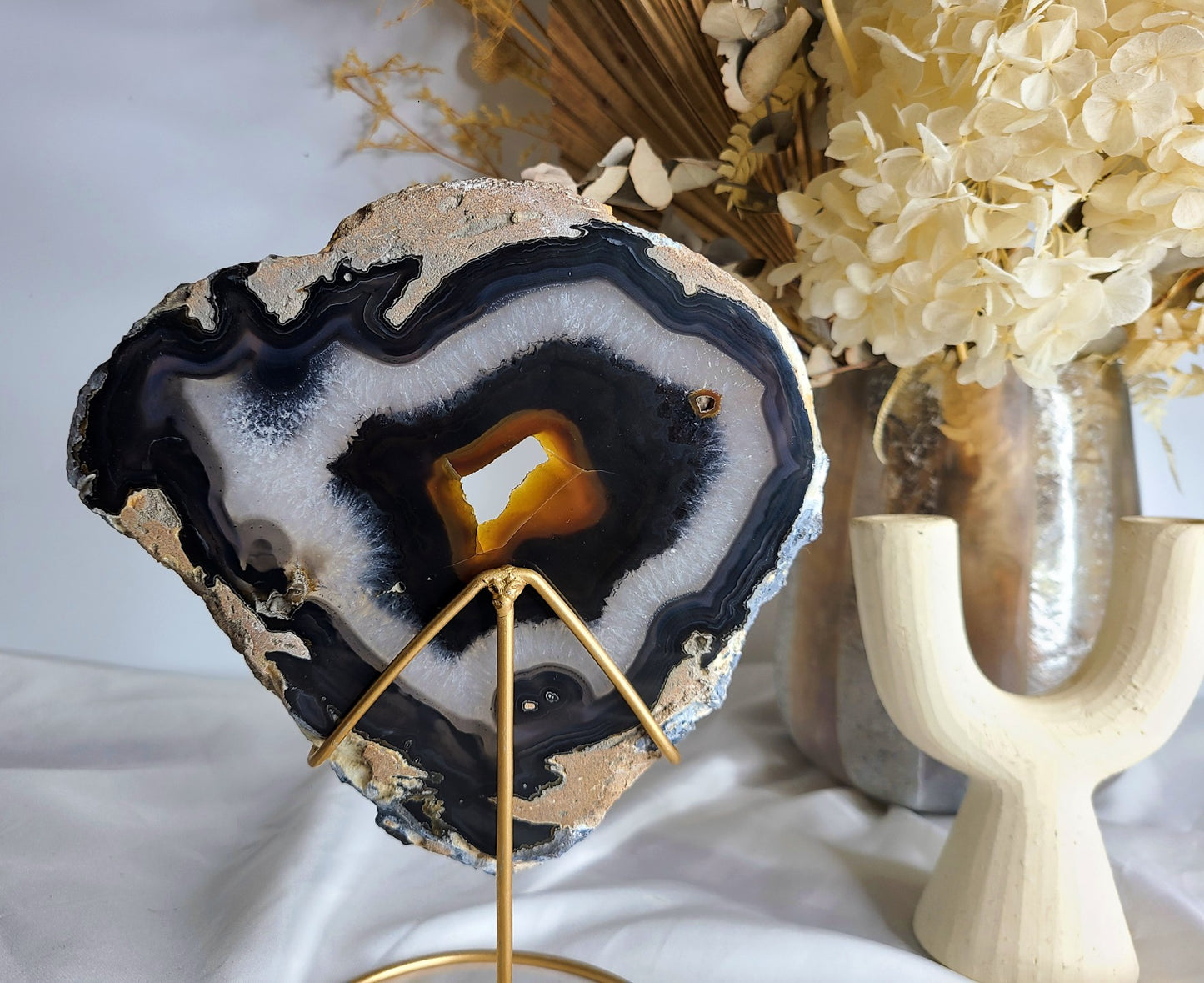 Agate Slab on Display Stand 01 - 1.6kg