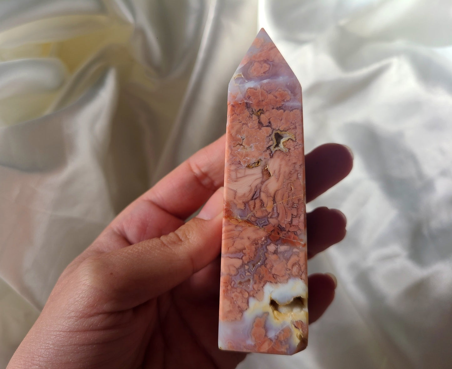 Druzy Cherry Agate Tower 01