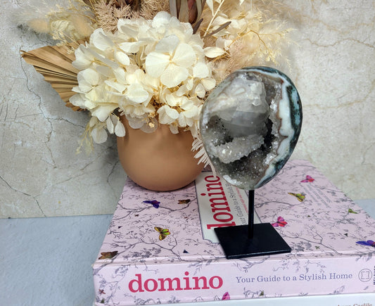 Flower Amethyst Free Form on stand