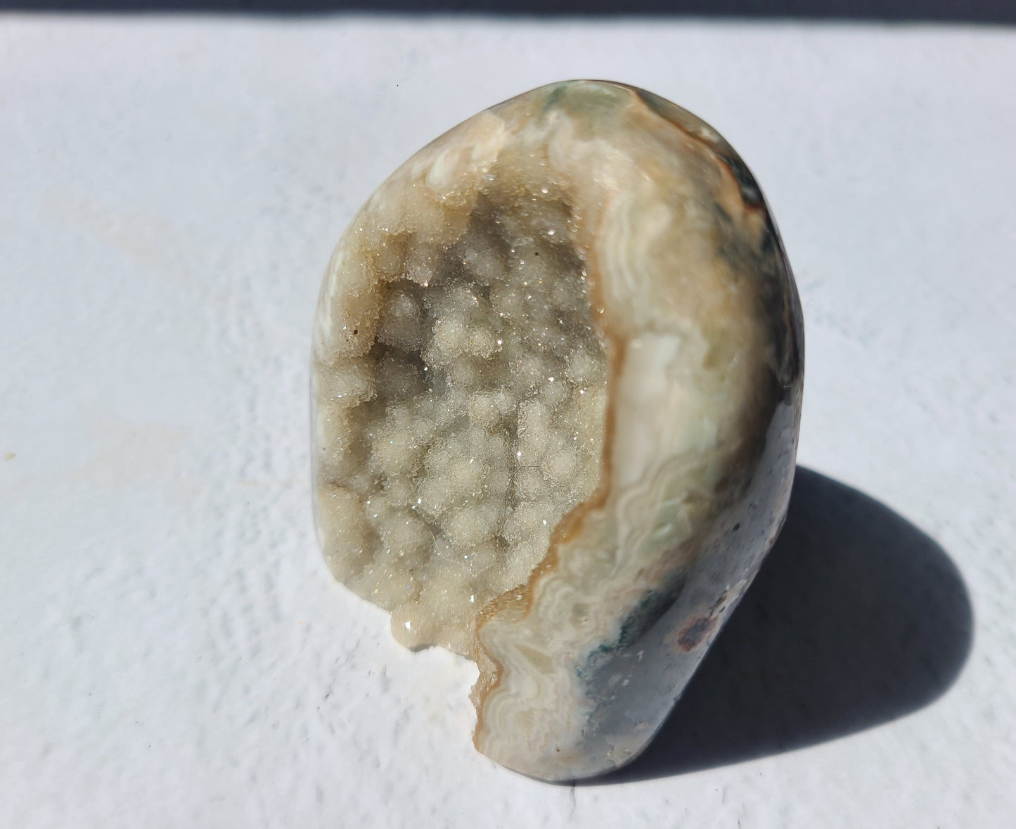 Sugar Amethyst Self-standing Cut Base 05