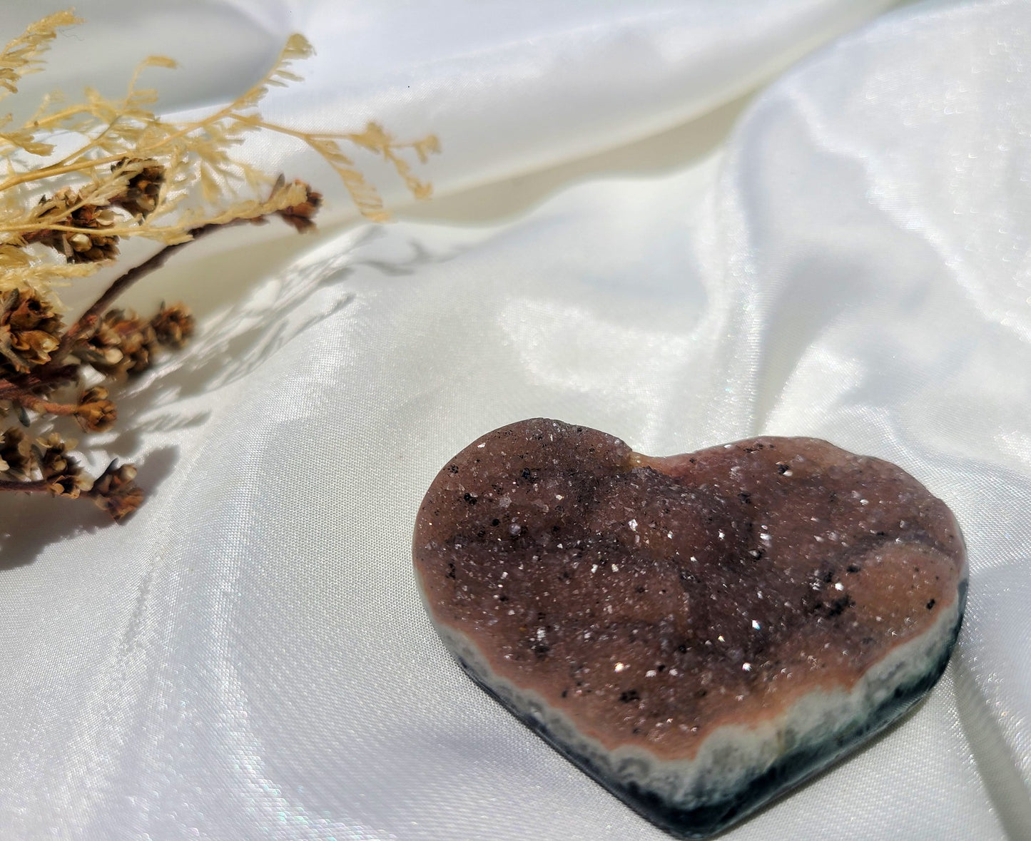 Galaxy Amethyst Heart 01