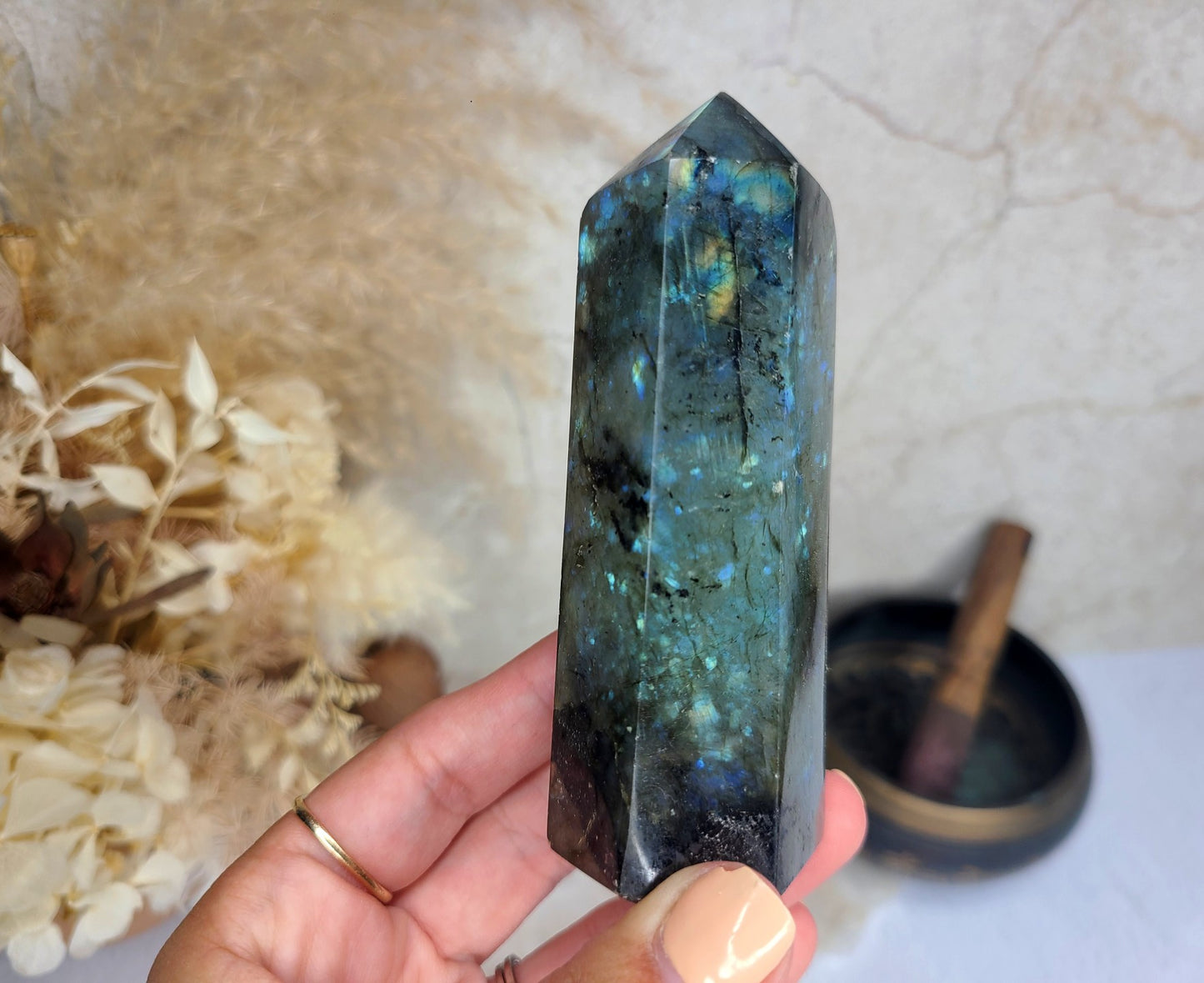 Flashy Labradorite Generator