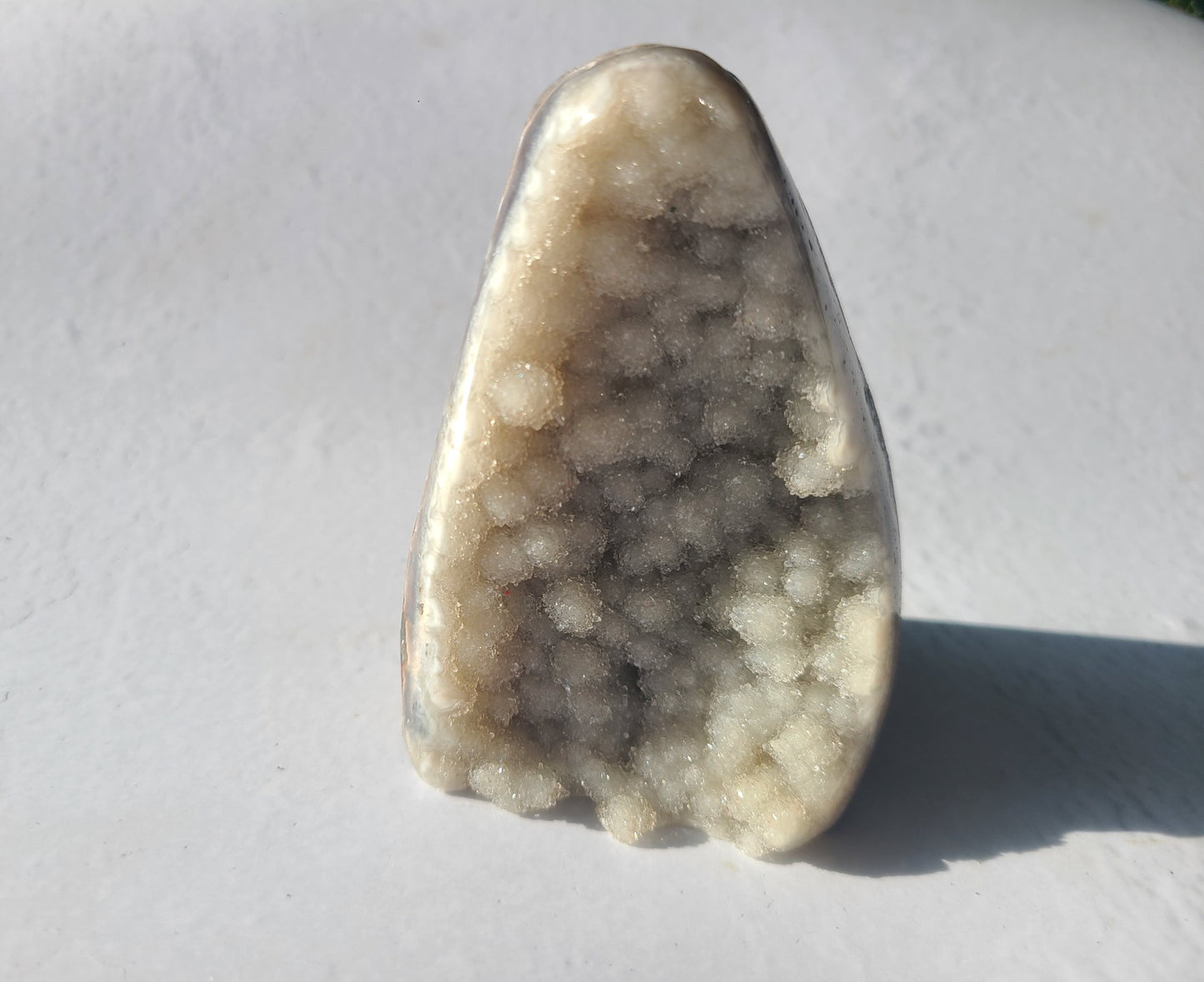 Sugar Amethyst Self-standing Cut Base 06